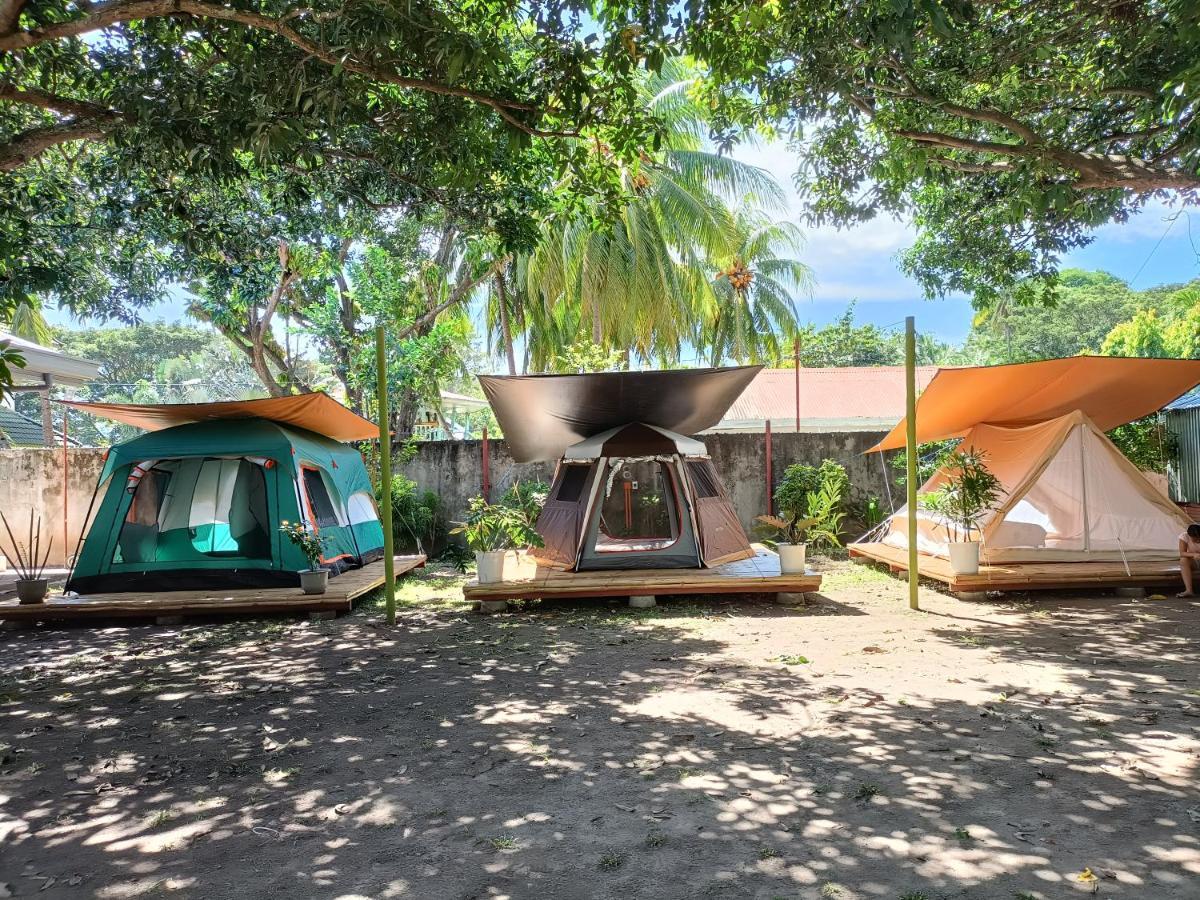 Shenanigans Glamping Resort Zamboanguita  Экстерьер фото