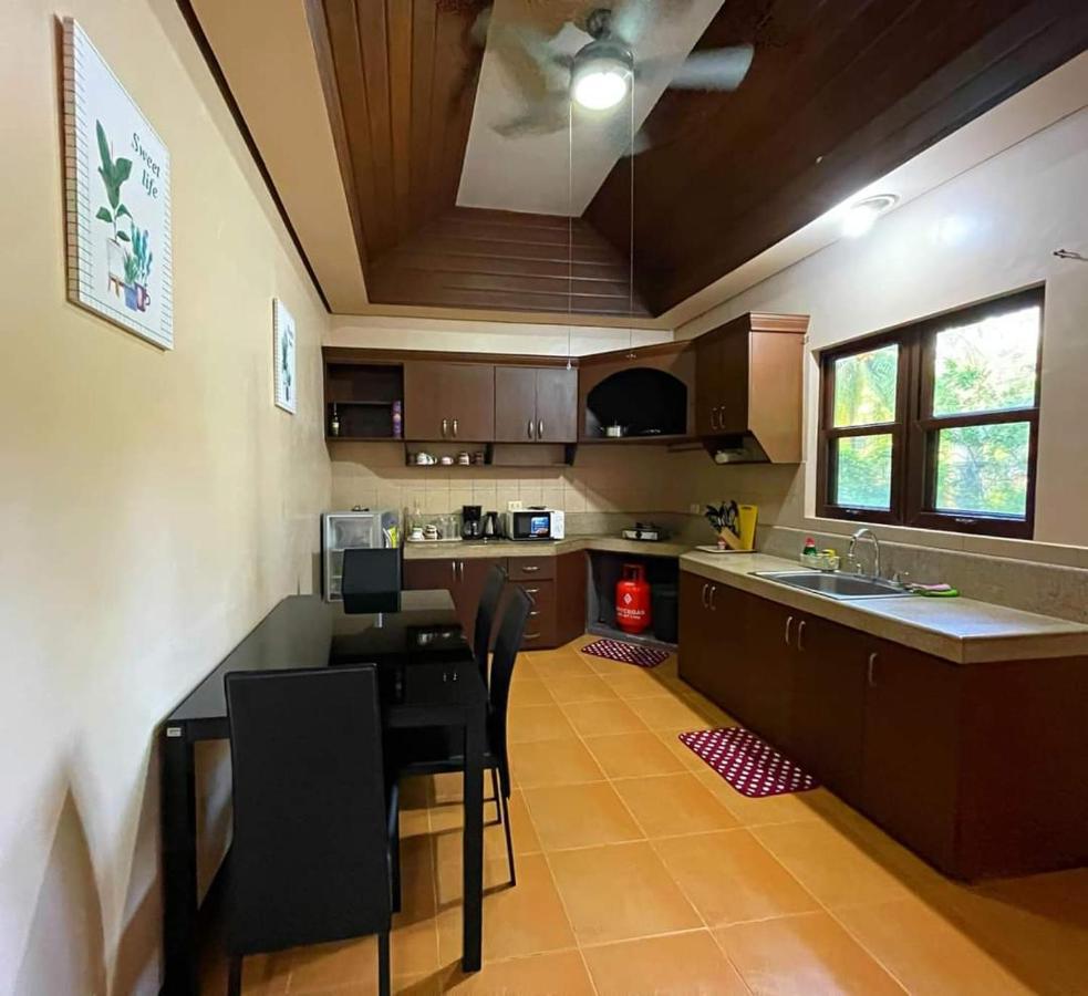 Shenanigans Glamping Resort Zamboanguita  Экстерьер фото