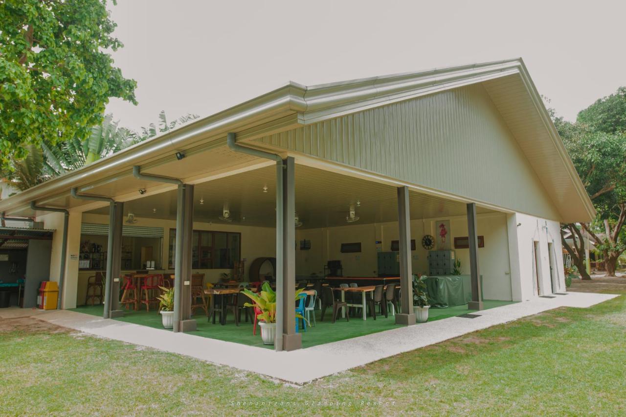 Shenanigans Glamping Resort Zamboanguita  Экстерьер фото