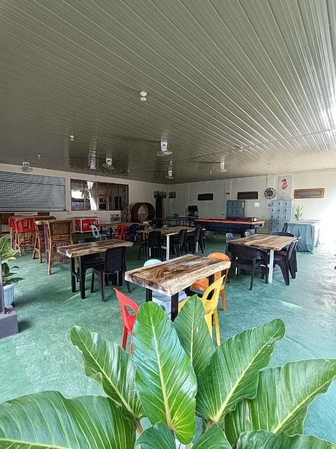 Shenanigans Glamping Resort Zamboanguita  Экстерьер фото